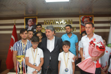 Başkan Yavuz Avrasya Şampiyonlarını Ağırladı