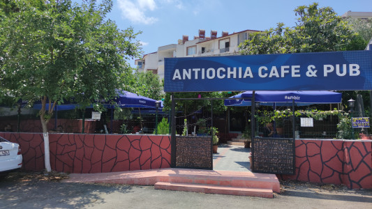 Antiochia Cafe Pub